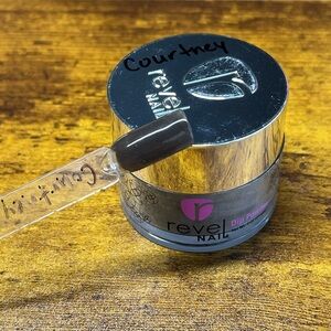 Revel Nail Dip Powder- Courtney